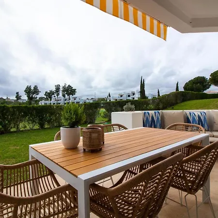 Apartament Golf House - Luxurious & Garden View & Golf & Tennis Court Albufeira