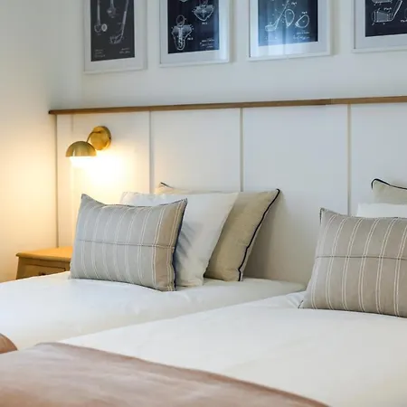 Golf House - Luxurious & Garden View & Golf & Tennis Court Apartament *