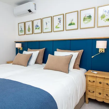 Golf House - Luxurious & Garden View & Golf & Tennis Court Apartment
