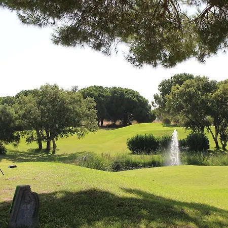 Golf House - Luxurious & Garden View & Golf & Tennis Court Апартаменты *