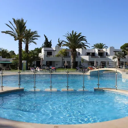 Golf House - Luxurious & Garden View & Golf & Tennis Court Apartment *