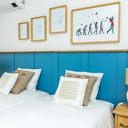 Golf House - Luxurious & Garden View & Golf & Tennis Court アパート